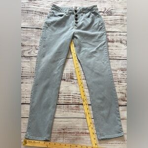 Women’s No Boundaries Lightwash Denim Jeans